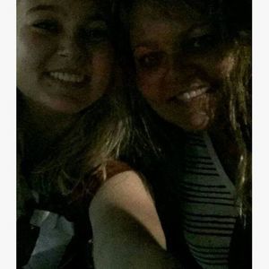 Meet your Posher, Cassandra